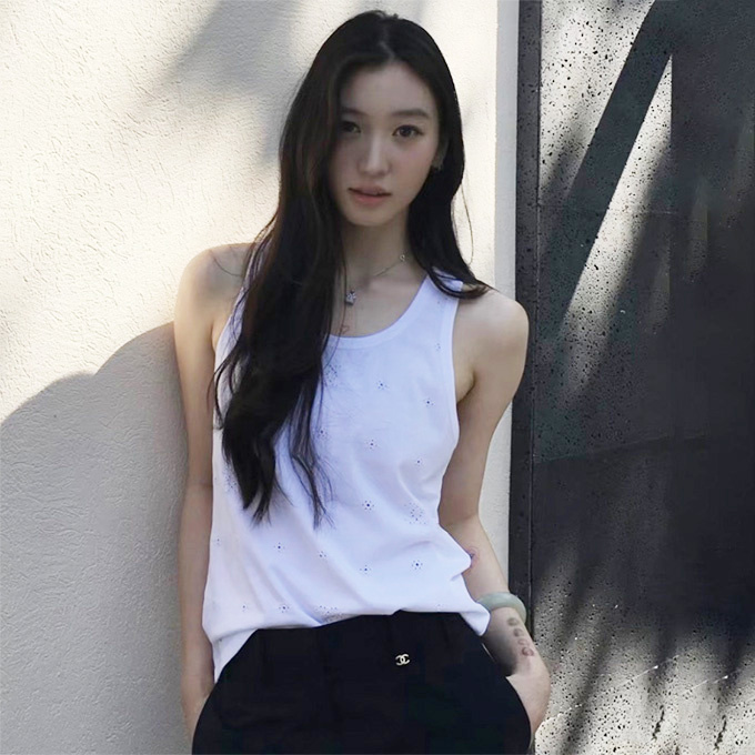 chanel eyelet embroidered tank top